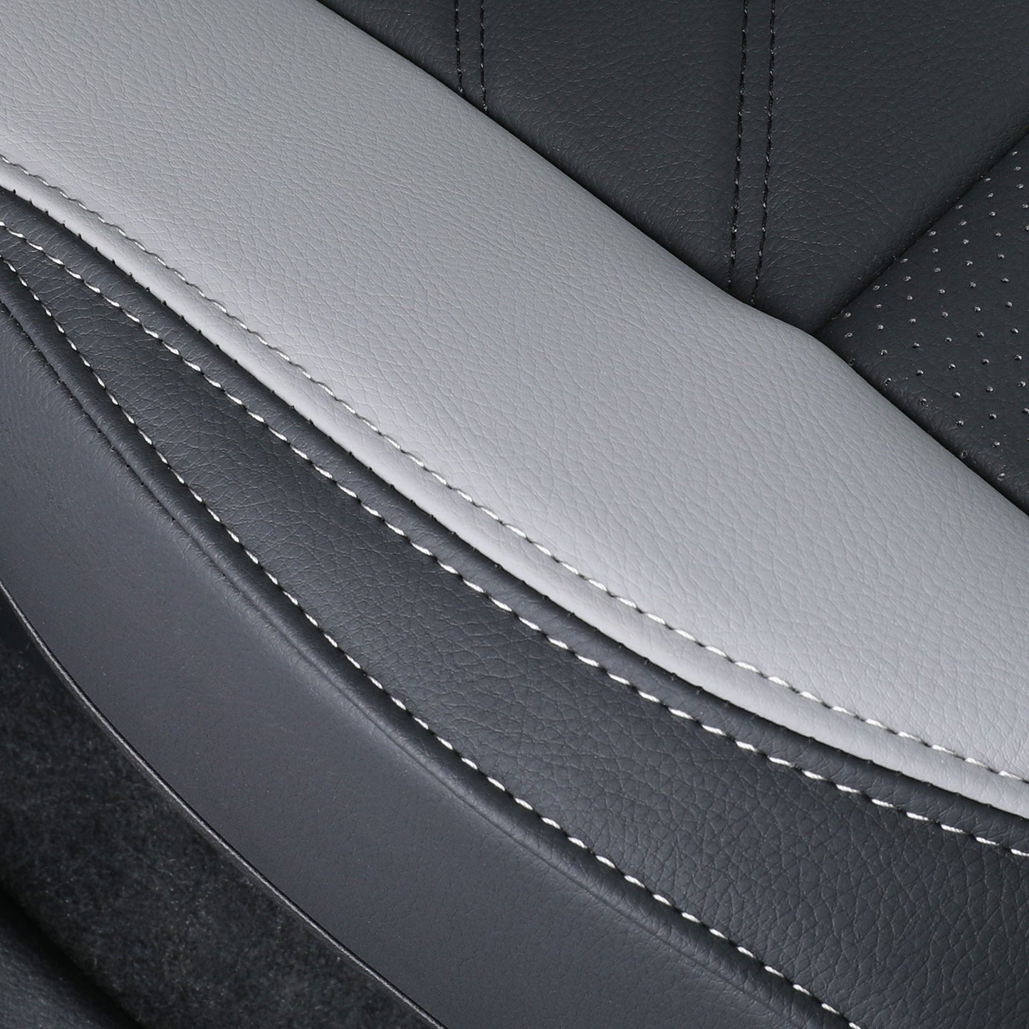 Tacoma Full Seat Covers, suitable for Tacoma 2016-2023 Seat covers for five persons double cab, artificial leather, four seasons available, breathable and comfortable